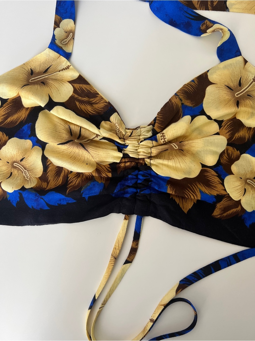 Hibiscus Collection Hawaii Floral Halter Top NWT Tropical Rayon - Picture 9 of 10